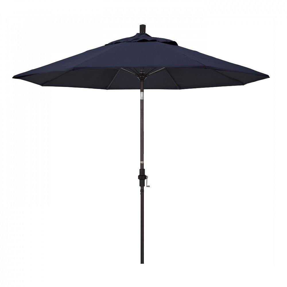 California Umbrella Market Umbrella - Thumbnail 2