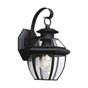 One Light Outdoor Wall Fixture in Traditional Style-7 Inch wide by 12 Inch high - 12347