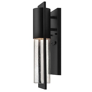 Shelter - 1 Light Extra Small Outdoor Wall Lantern in Transitional and Modern Style - 4.5 Inches Wide by 15.5 Inches High - 755655