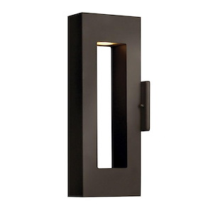 Atlantis - 6.5 Inch 2 Light Medium Outdoor Wall Lantern - 755694