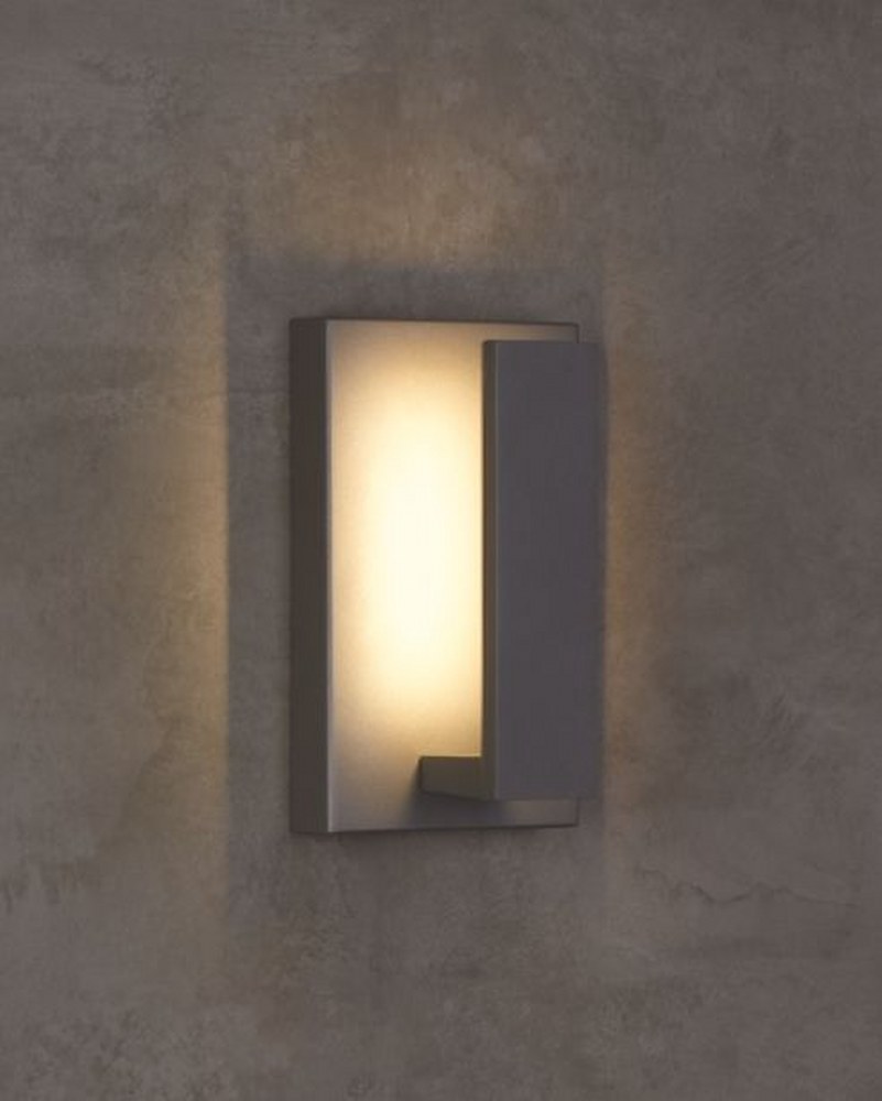 700OWNTE9I-LED930