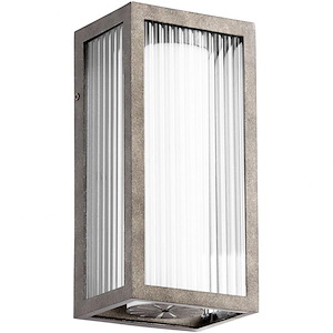 Maestro - 9W 3 LED Outdoor Wall Lantern in Soft Contemporary style - 5.75 inches wide by 11.75 inches high - 1010192